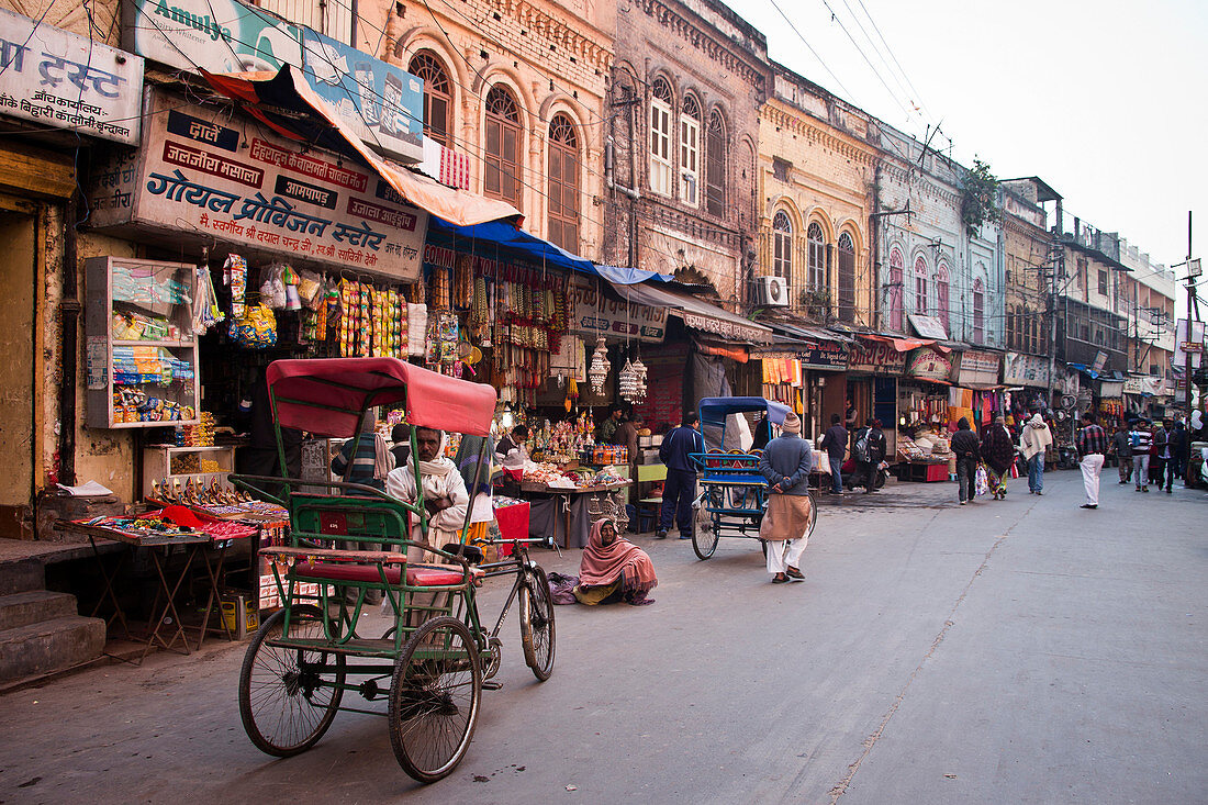 Straßenszene in Old Delhi, Delhi, Indien