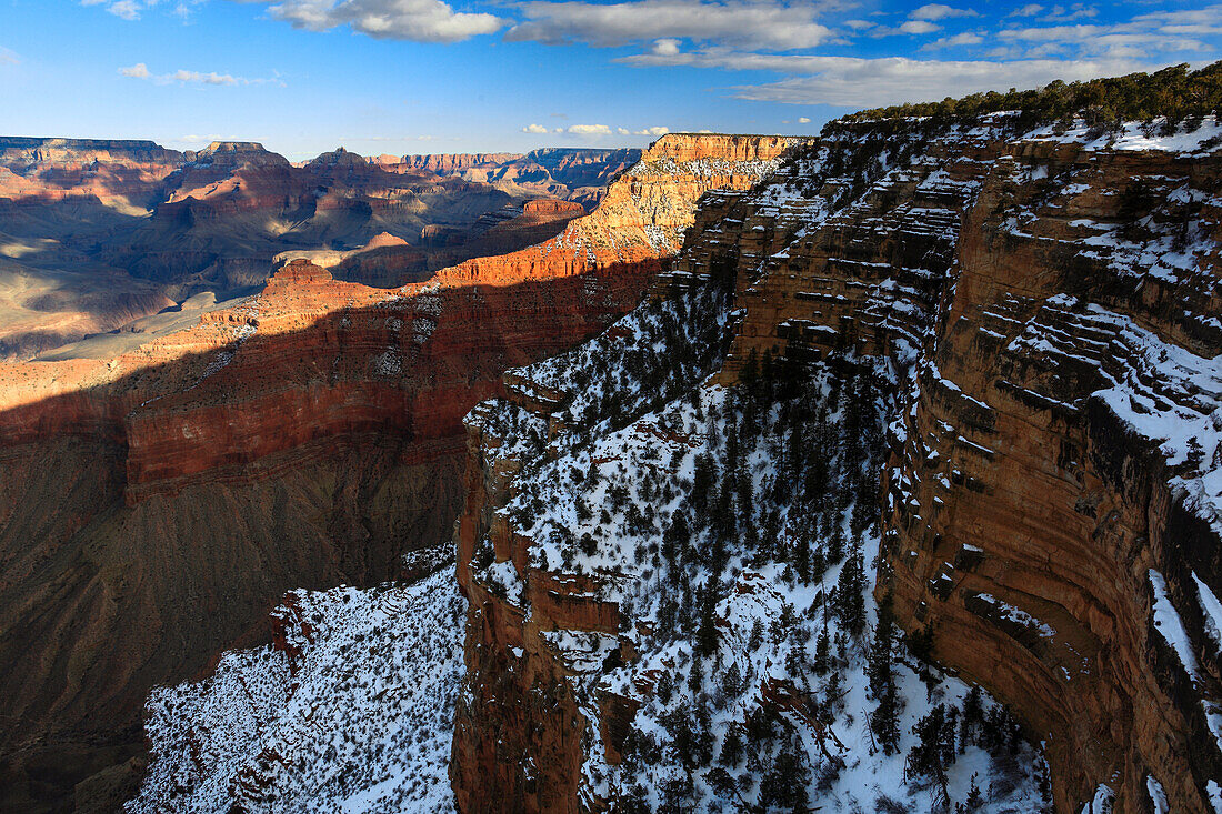 Grand Canyon viewed from South Rim, Grand Canyon National Park, UNESCO World Heritage Site, Arizona, United States of America, North America