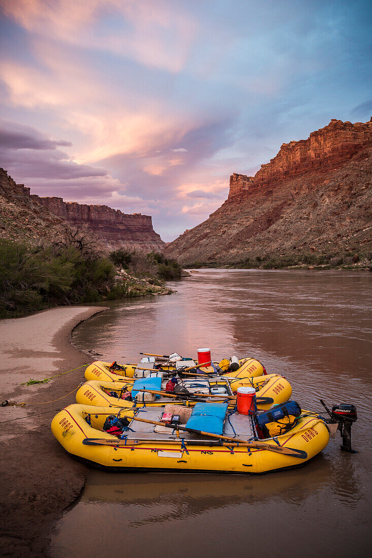 Photo taken during a Cataract Canyon rafting trip down the Colorado river.