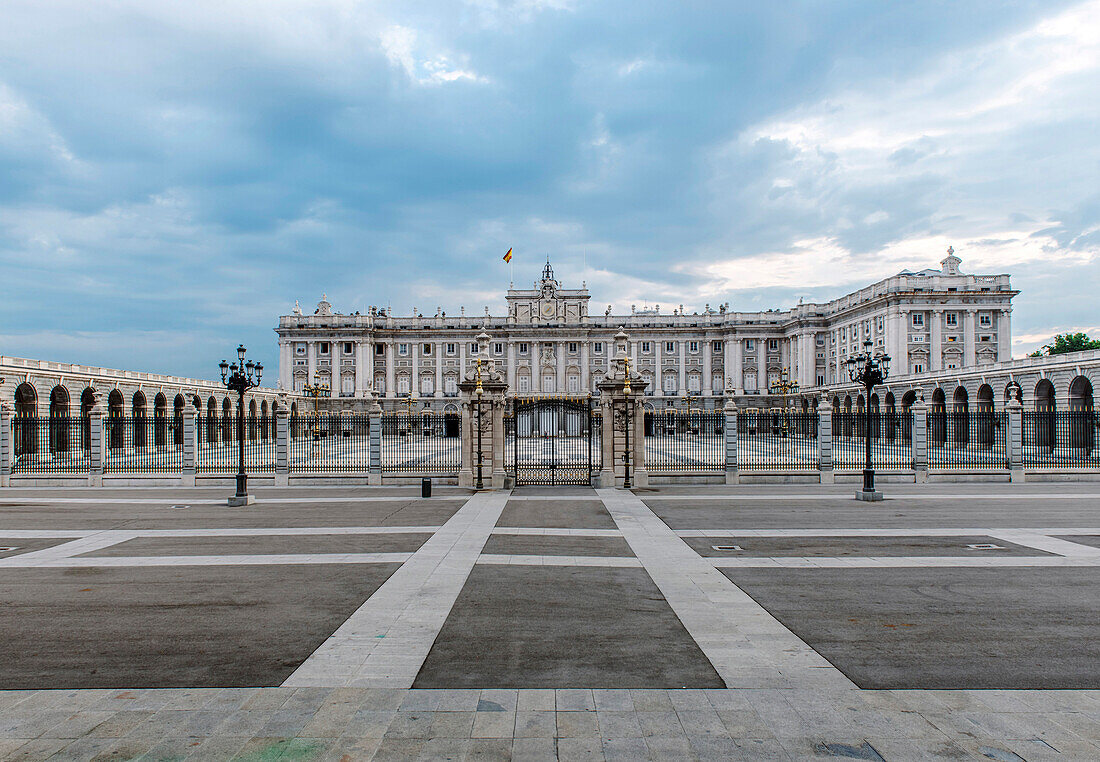 Royal Palace building and courtyard, Madrid, Madrid, Spain