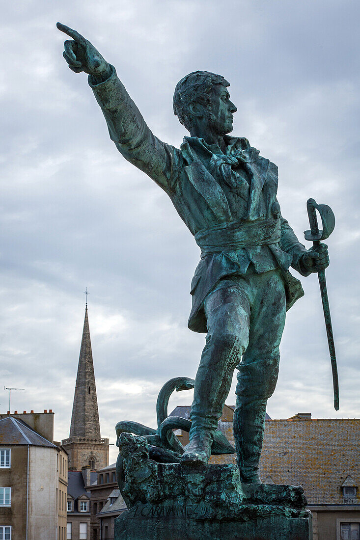 statue of robert surcouf (1773-1827) on the ramparts of the fortified town, saint-malo (35), france