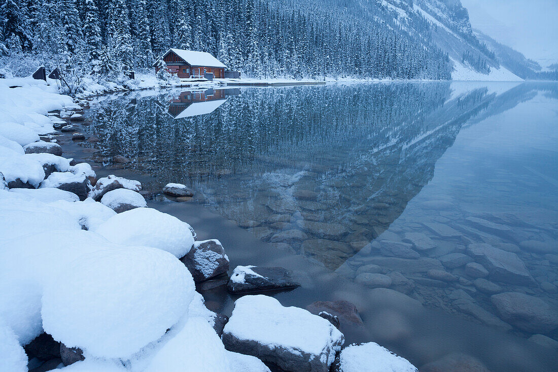 Boat house at Lake Louise, Banff National Park, UNESCO World Heritage Site, Rocky Mountains, Alberta, Canada, North America