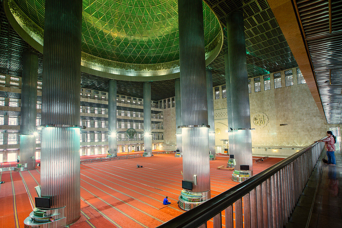 Interior of the Istiqlal Mosque, or Masjid Istiqlal, Independence Mosque, Jakarta, Indonesia, Southeast Asia