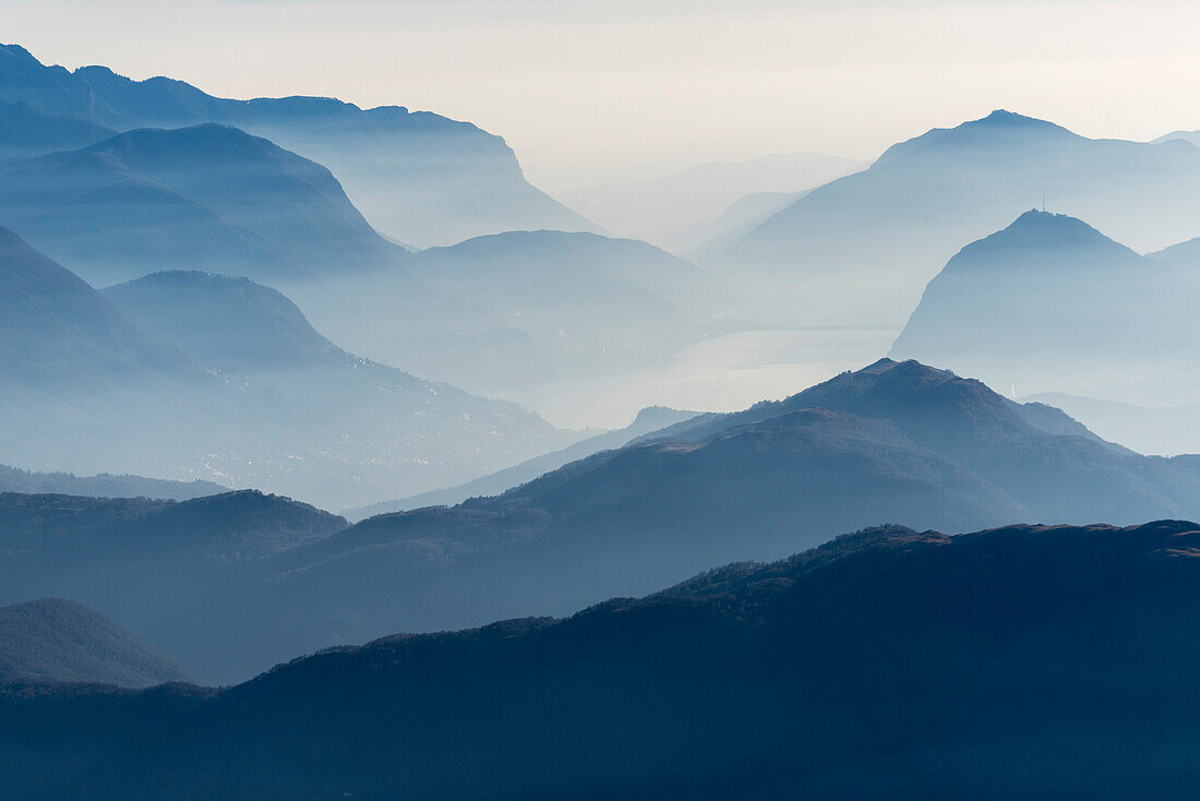 Berge rund um Lugano, Sottoceneri, Lepontinische Alpen, Kanton Tessin, Schweiz