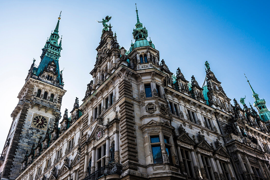 In the historical style of the neorenaissance built Hamburg city hall with the (112-m-high) tower, Hamburg, Germany