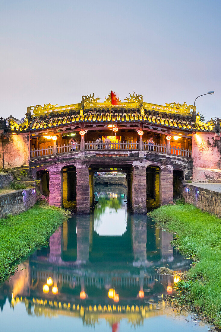 The Japanese Covered Bridge in Hoi An ancient town, Hoi An, Quang Nam Province, Vietnam