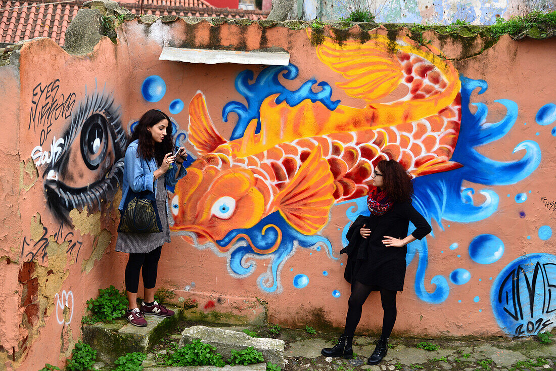 Wandmalerei in der Alfama, Lissabon, Portugal