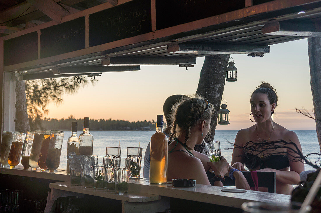 Beach Bar, Las Terrenas, Dominikanische Republik, Antillen, Karibik