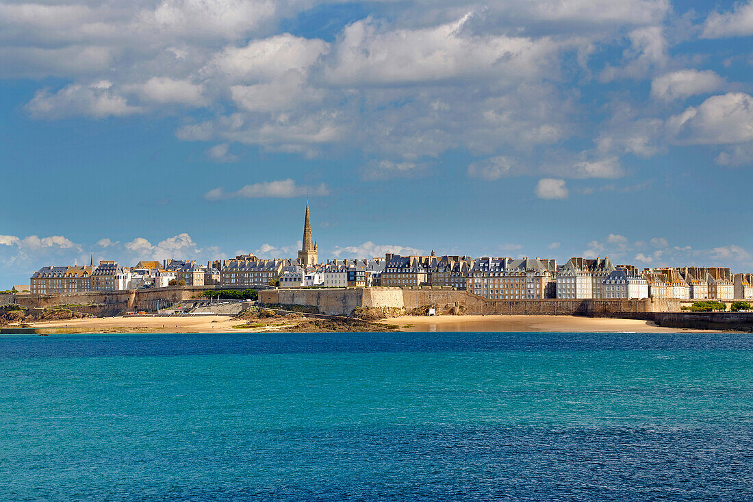 View from Dinard at Saint-Malo, Intra-Muros, Departement Ille-et-Vilaine, Brittany, France, Europe