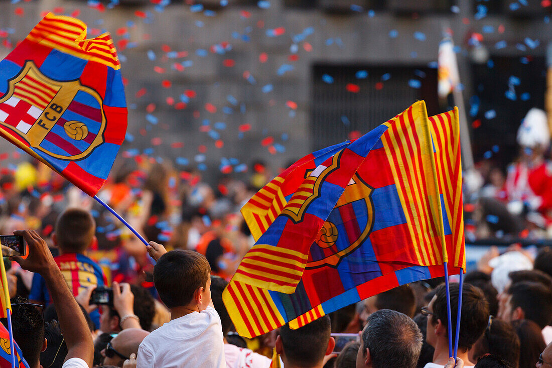 victory celebration of the fans of FC Barcelona, Barcelona, Catalunya, Catalonia, Spain, Europe