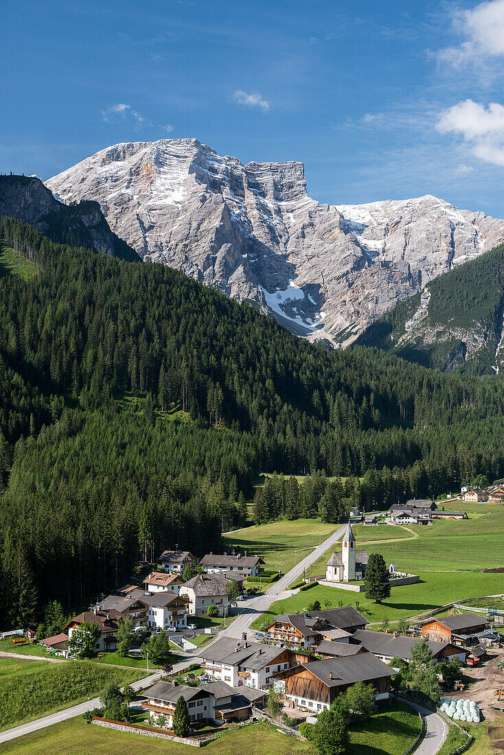 PragsBraies, Dolomites, South Tyrol, Italy. The village of St. VeitSan Vito. In the background the SeekofelCroda del Becco