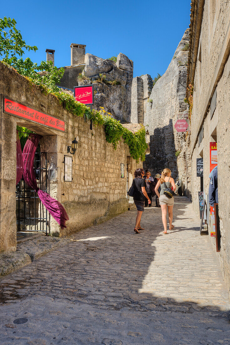 Gasse, Les Baux-de-Provence, Bouches-du-Rhone, Provence-Alpes-Côte d'Azur, Frankreich