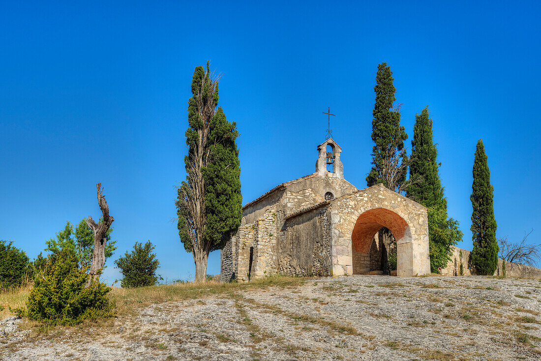 Chapel Sainte Sixte,  Eygalieres, Alpilles, Bouches-du-Rhone, Provence-Alpes-Cote d'Azur, France