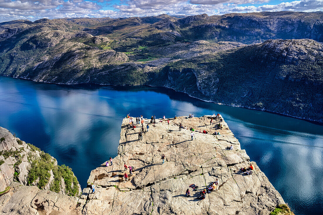 Pulpit Rock, Lysefjord view, Stavanger, Norway, Scandinavia, Europe