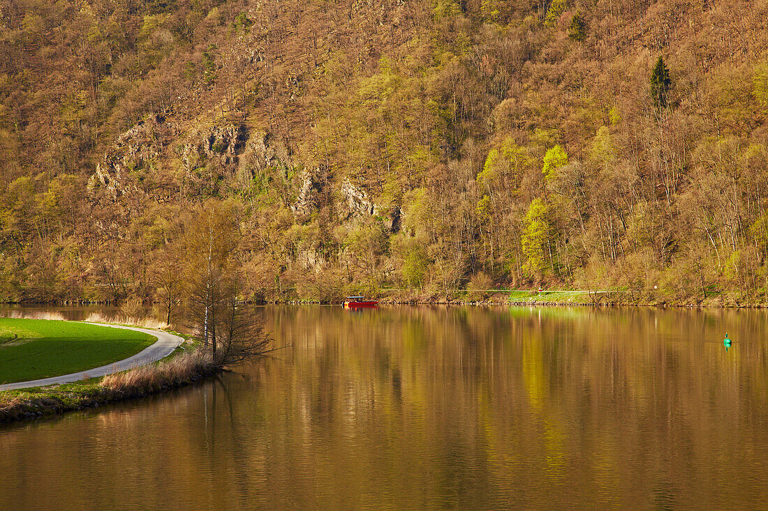 Passage by ship through the Schlögener Schlinge , River Danube , Oberösterreich , Upper Austria , Austria , Europe