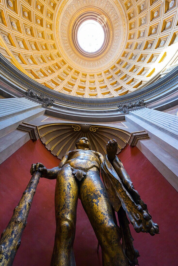 Round Room, Vatican Museums, Vatican, Rome, Italy, Europe.