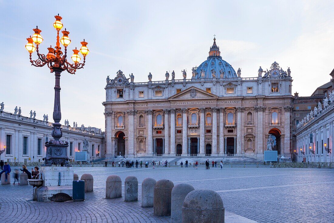 San Pietro Basilica, Vatican, Rome, Italy, Europe.