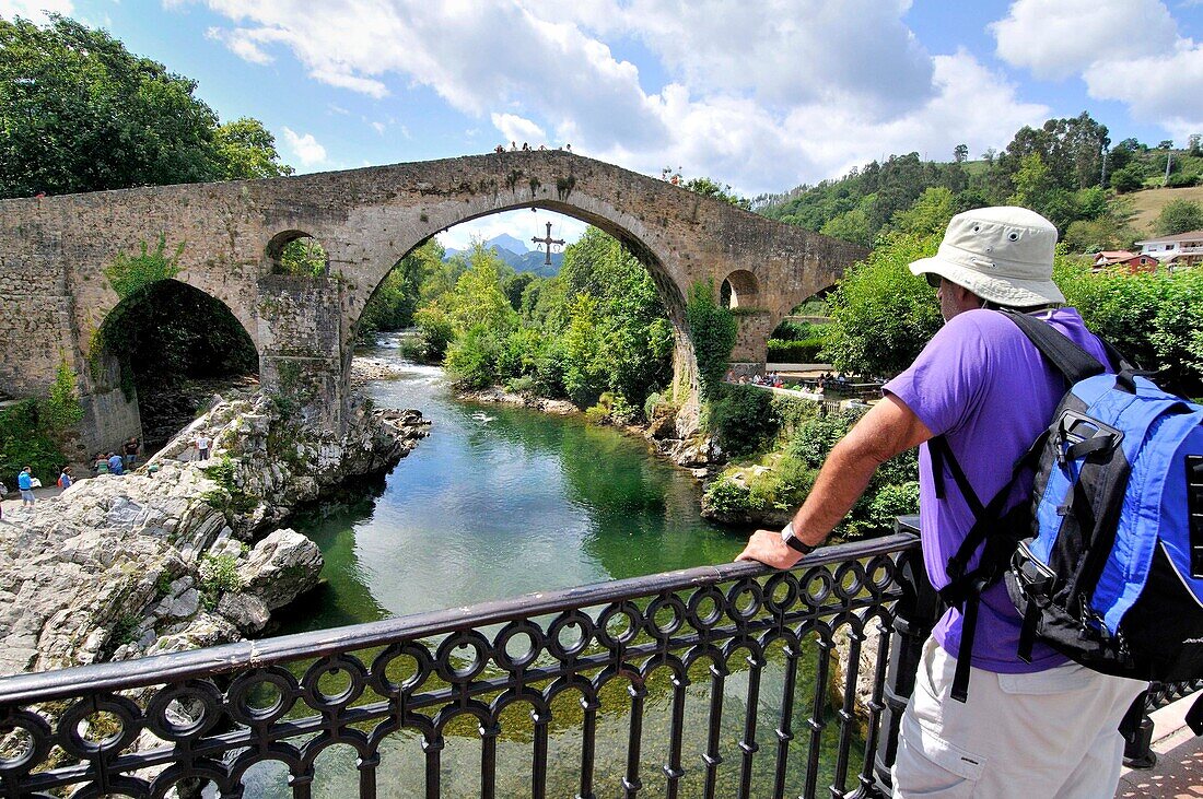 Roman bridge over river Sella, XIVth century, Although known as the Roman bridge, its construction was during the reign of Alfonso XI with its famous stilted arch and two smaller arches are unequal, this bridge may well be a reconstruction of a previous o