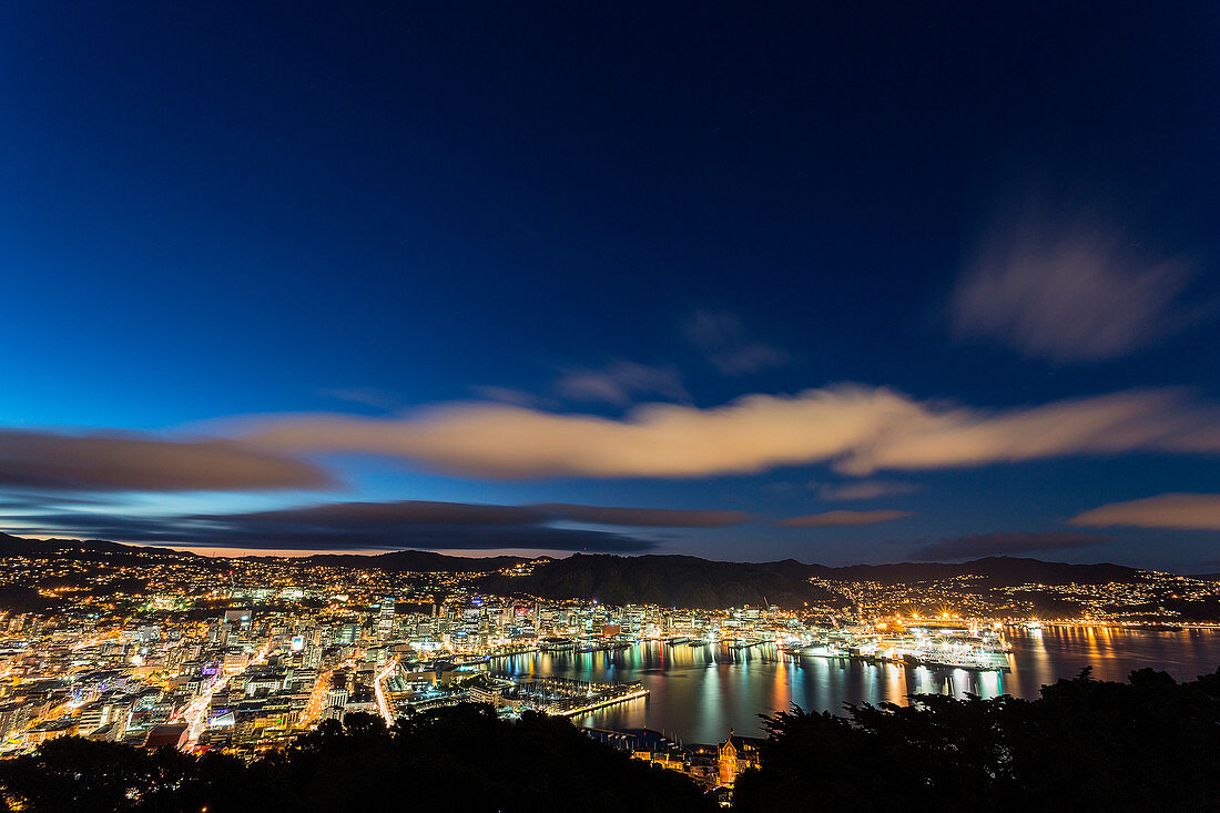 Evening is coming over Wellington harbour. New Zealand