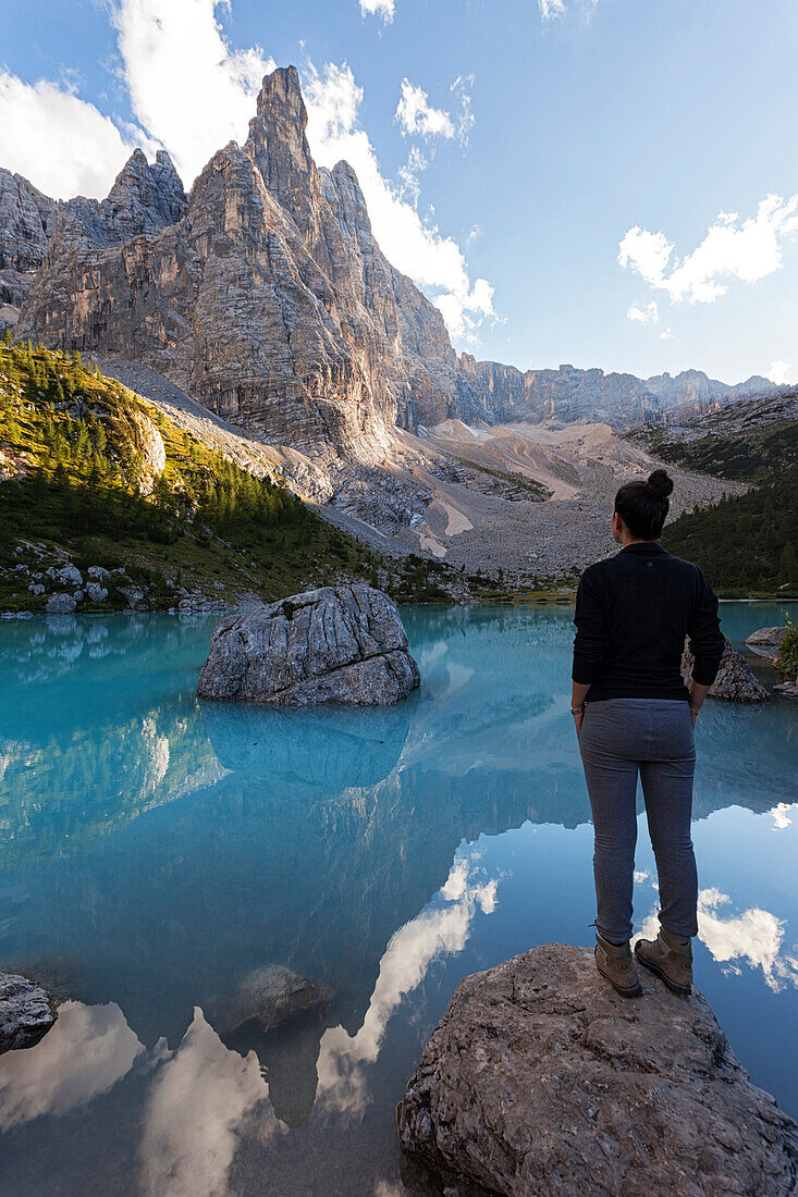 Sorapis Lake, Dolomites, Cortina d'Ampezzo, Belluno, Italy.