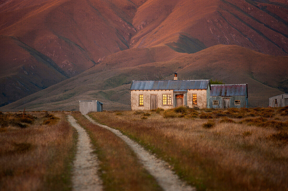 Remote sheep station in the mountains of the Hawkdun Range, Otago, South Island, New Zealand