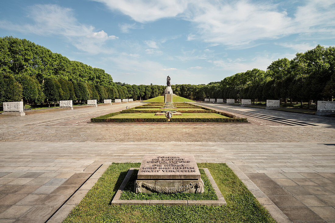 sowjetisches Ehrenmal im Treptower Park, Berlin, Deutschland