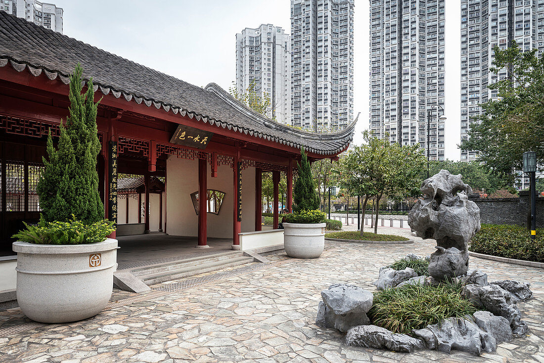 traditioneller chinesischer Tempel in Satelittenstadt Tin Shu Wai, Hongkong, China, Asien
