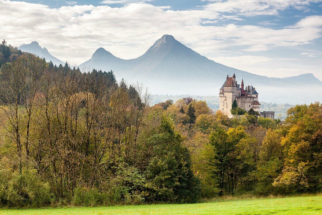 Château de Menthon-Saint-Bernard near the Annecy lake, Haute-Savoie, Rhône-Alpes, France.