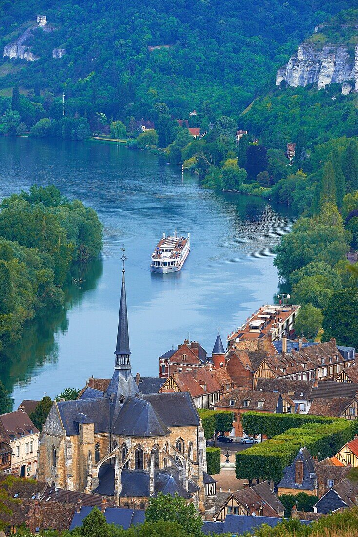 Les Andelys, Meander of Seine river, Seine river, Seine valley, Normandy, France.