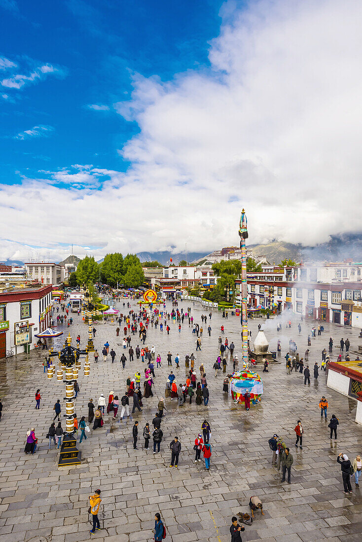 Barkhor Square with the Potala Palace in background, Lhasa, Tibet (Xizang), China.