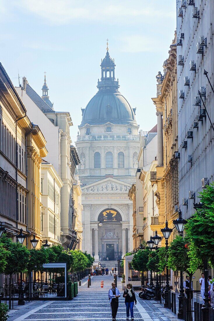 St. Stephen´s Basilica, Budapest, Hungary.