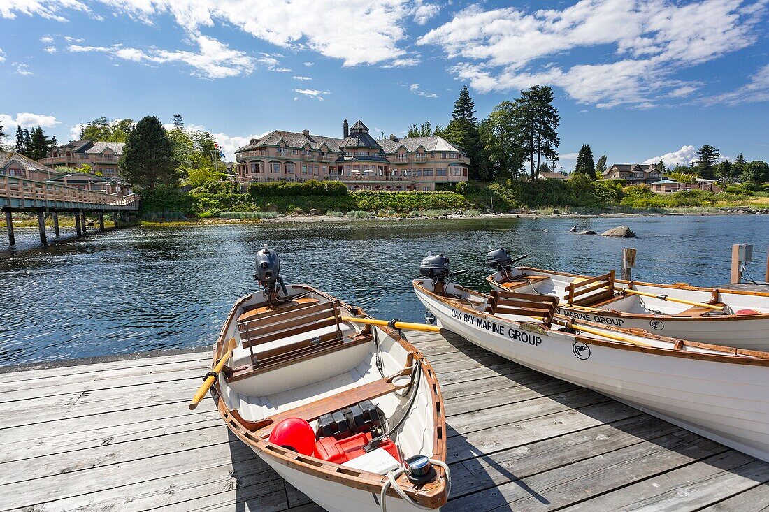 North America, Canada, British Columbia, Vancouver Island, Campbell River, Painters Lodge salmon fishing resort.