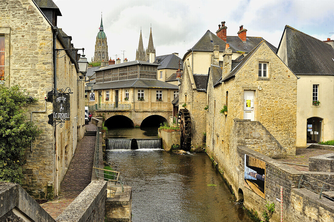 L´Aure River, Bayeux, Calvados Department, Normandy, France.