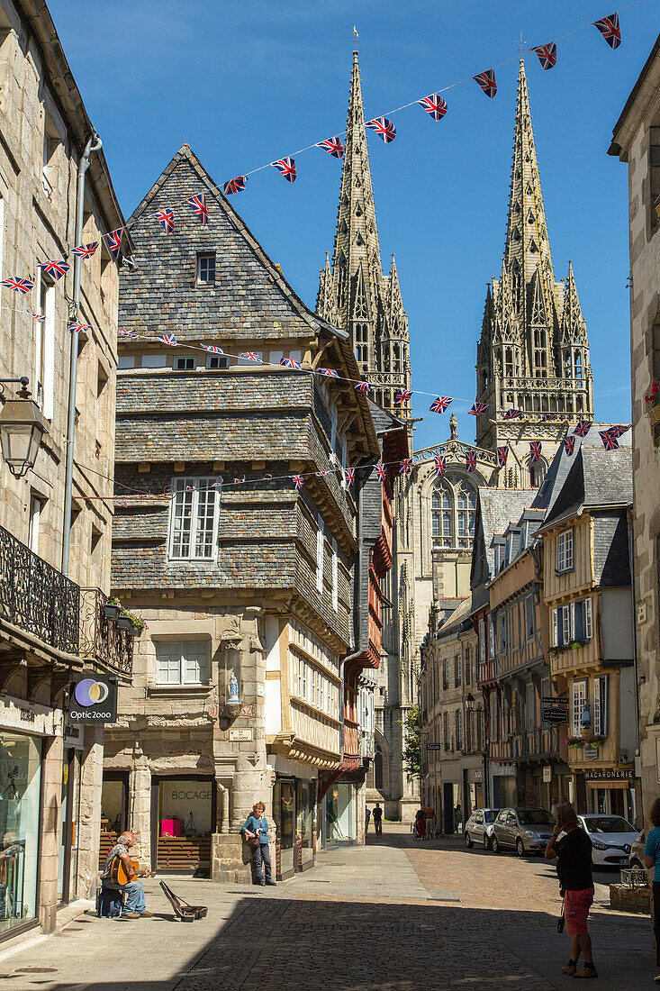 old town, Cathedrale St. Corentin, Quimper, Finistère, British week, Brittany, France