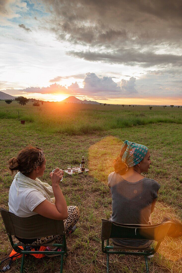 tourism in kananga camp. serengeti national park.