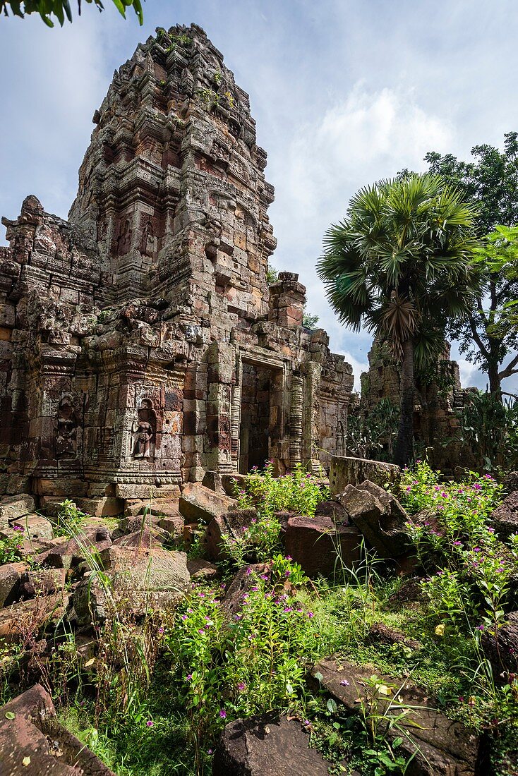 Wat Banan is a small temple with five towers, which sits on top of a hill close to the Sanker river. Kantueu Pir commune, Banan district, Battambang province, Cambodia, Southeast Asia.