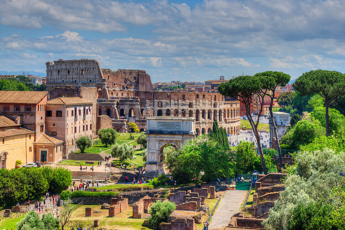 Colosseum, Arch of Titus, Arch of Constantine, Forum romanum, Rome, Latium, Italy