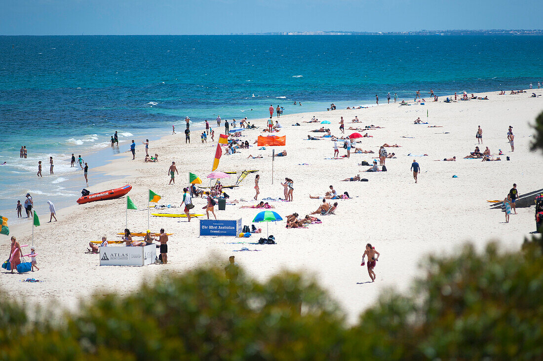 Cottelsoe Beach is the most famous and popular of the city beaches of Perth