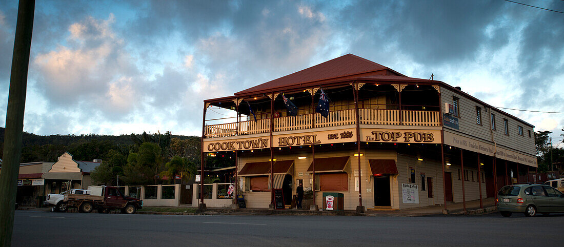 Das historische Cooktown Hotel in Cooktown, Queensland, Australien