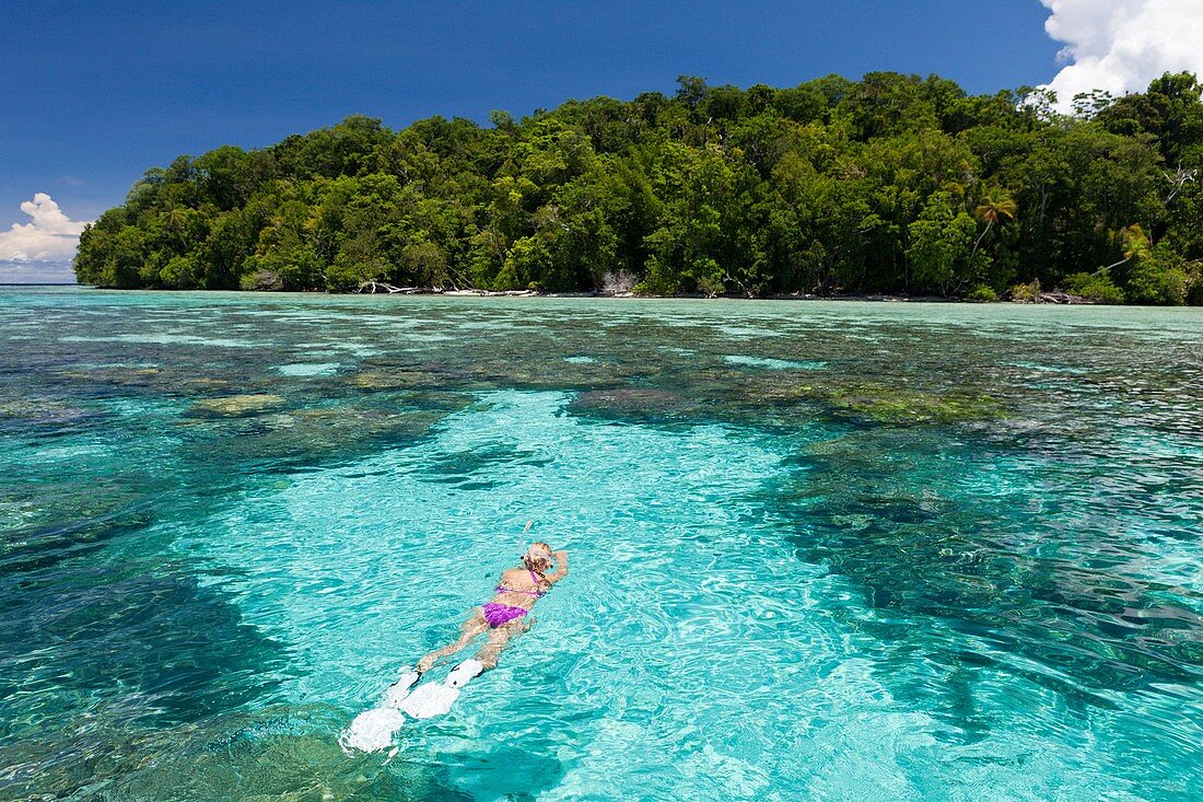 Snorkeling at Solomon Islands, Marovo Lagoon, Solomon Islands.