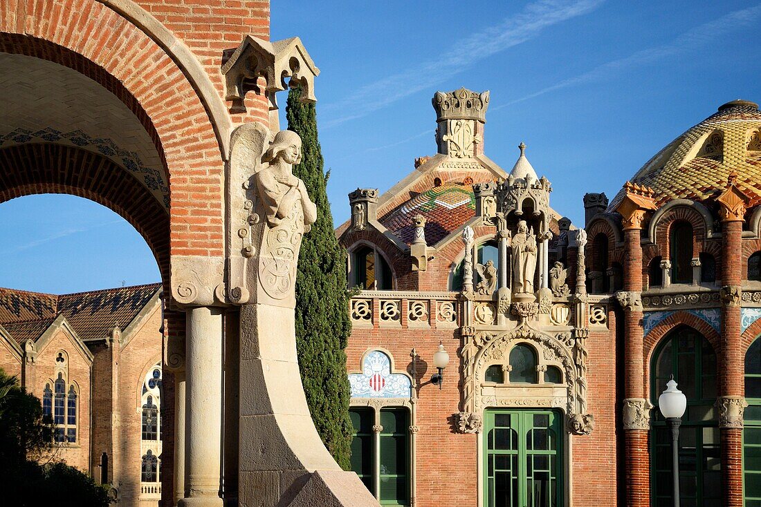 Spain, Catalonia, Barcelona, El Guinardo, Sant Pau Hospital designed in 1901 by Catalan modernist architect Lluis Domenech i Montaner, listed as World Heritage by UNESCO, it is the largest modernist complex in the world.