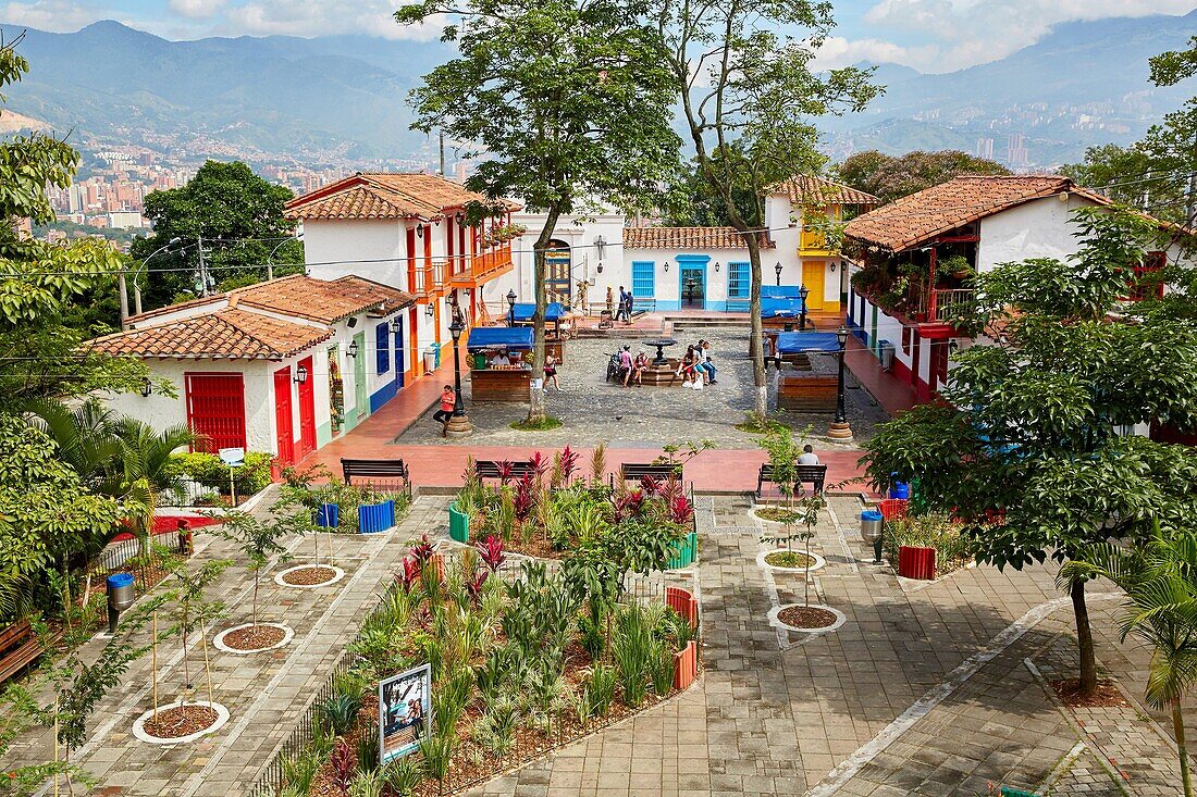Pueblito Paisa (Replik einer typischen Stadt Antioquia), Cerro Nutibara, Medellin, Antioquia, Kolumbien, Südamerika