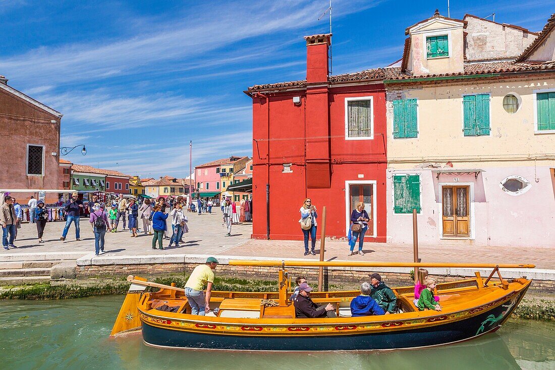 Boat with tourist at Rio di Terranova, Burano, Veneto, Italy, Europe.