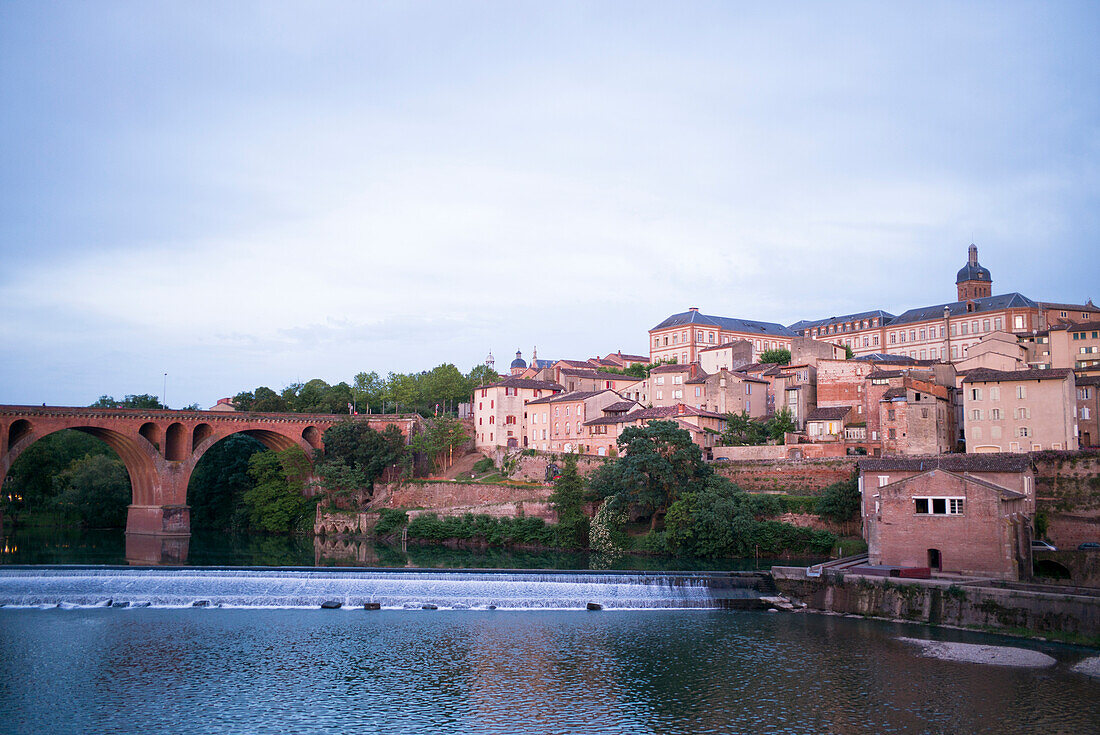 Sunset over Albi,  Pont du 22 Aout 1944,  bridge of the 22 August 1944,  Albi,  Tarn,  Occitanie,  France