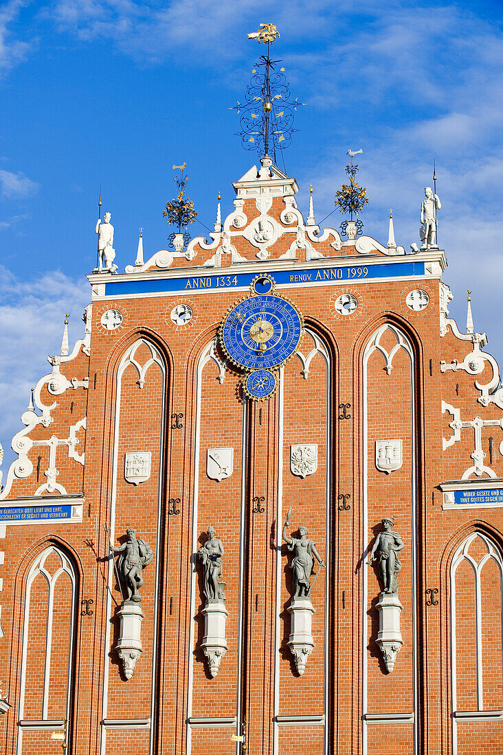 Latvia (Baltic States), Riga, European capital of culture 2014, historical centre listed as World Heritage by UNESCO, Brotherhood of the Black Heads building dating of 1344 and rebuilt in 2000