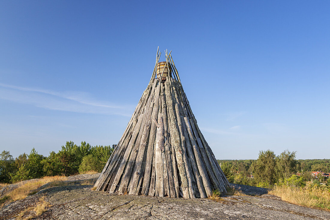 Historic lighthouse in Berg on the island of Moeja in Stockholm archipelago, Uppland, Stockholms land, South Sweden, Sweden, Scandinavia, Northern Europe