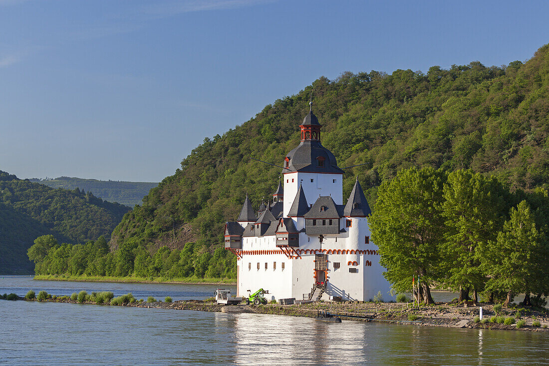 Pfalzgrafenstein Castle on the island Falkenau in the Rhine near Kaub, Upper Middle Rhine Valley, Rheinland-Palatinate, Germany, Europe