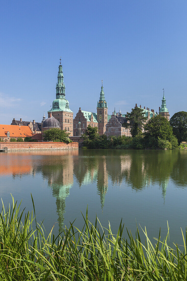 Castle Fredriksborg Slot in Hillerød, Island of Zealand, Scandinavia, Denmark, Northern Europe