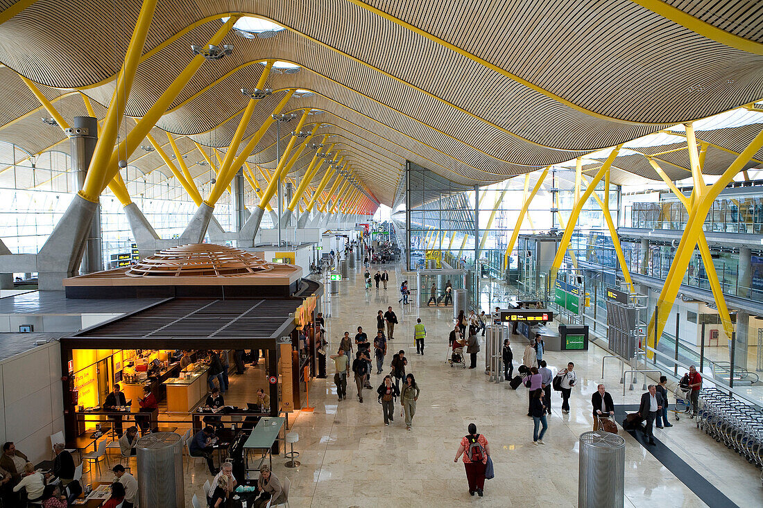 Spain, Madrid, Barajas International airport, Terminal 4 (T4), by architect Richard Rogers