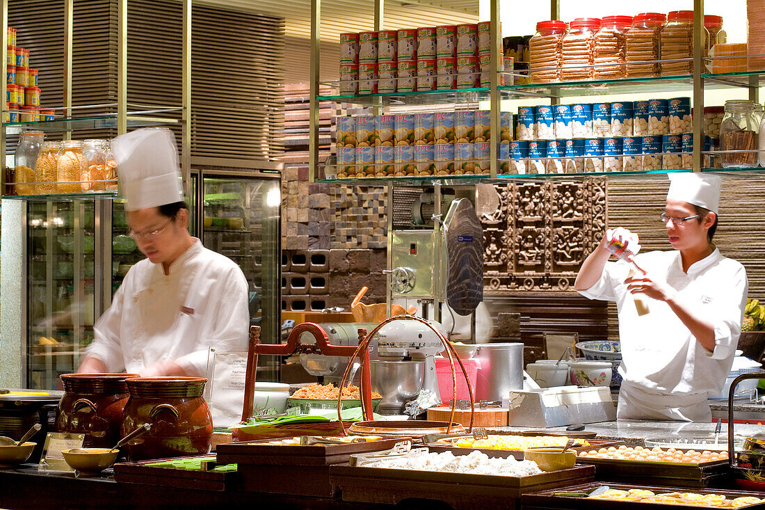 Singapore, Grand Hyatt, Mezza9 restaurant designed by Japanese designer Super Potato, open kitchen